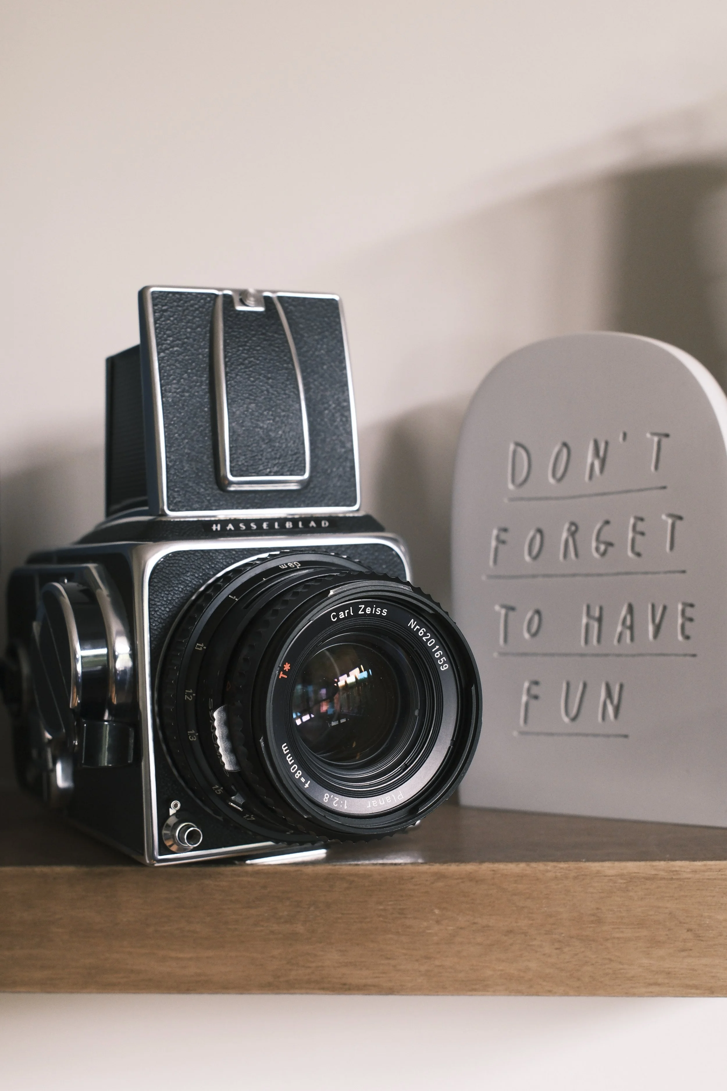 A love letter to the Hasselblad 500 c/m