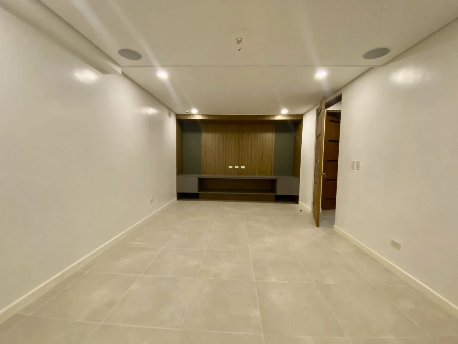 WhatsApp Image 2025-07-07 at 10.05.07 (1).jpeg