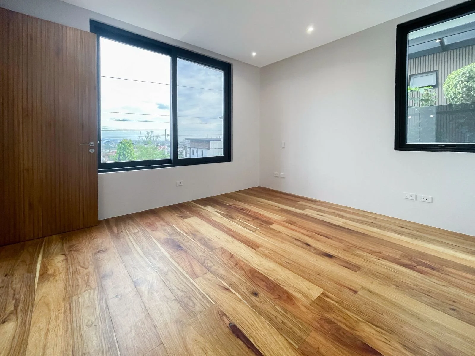 WhatsApp Image 2025-06-10 at 17.55.26.jpeg