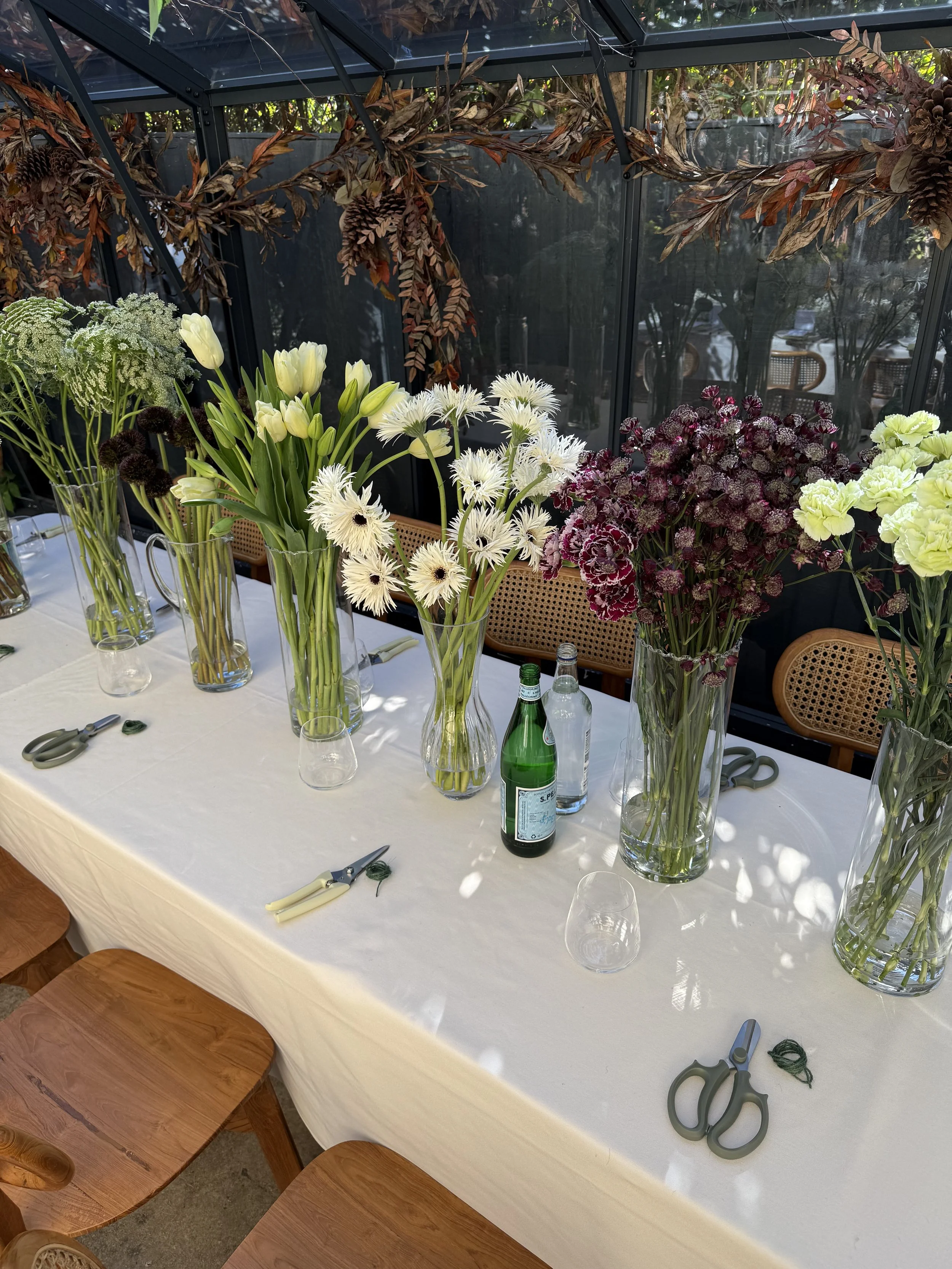 Contemporary floral workshop; modern floral workshop; learn how to make a bouquet; spring floral bouquet workshop