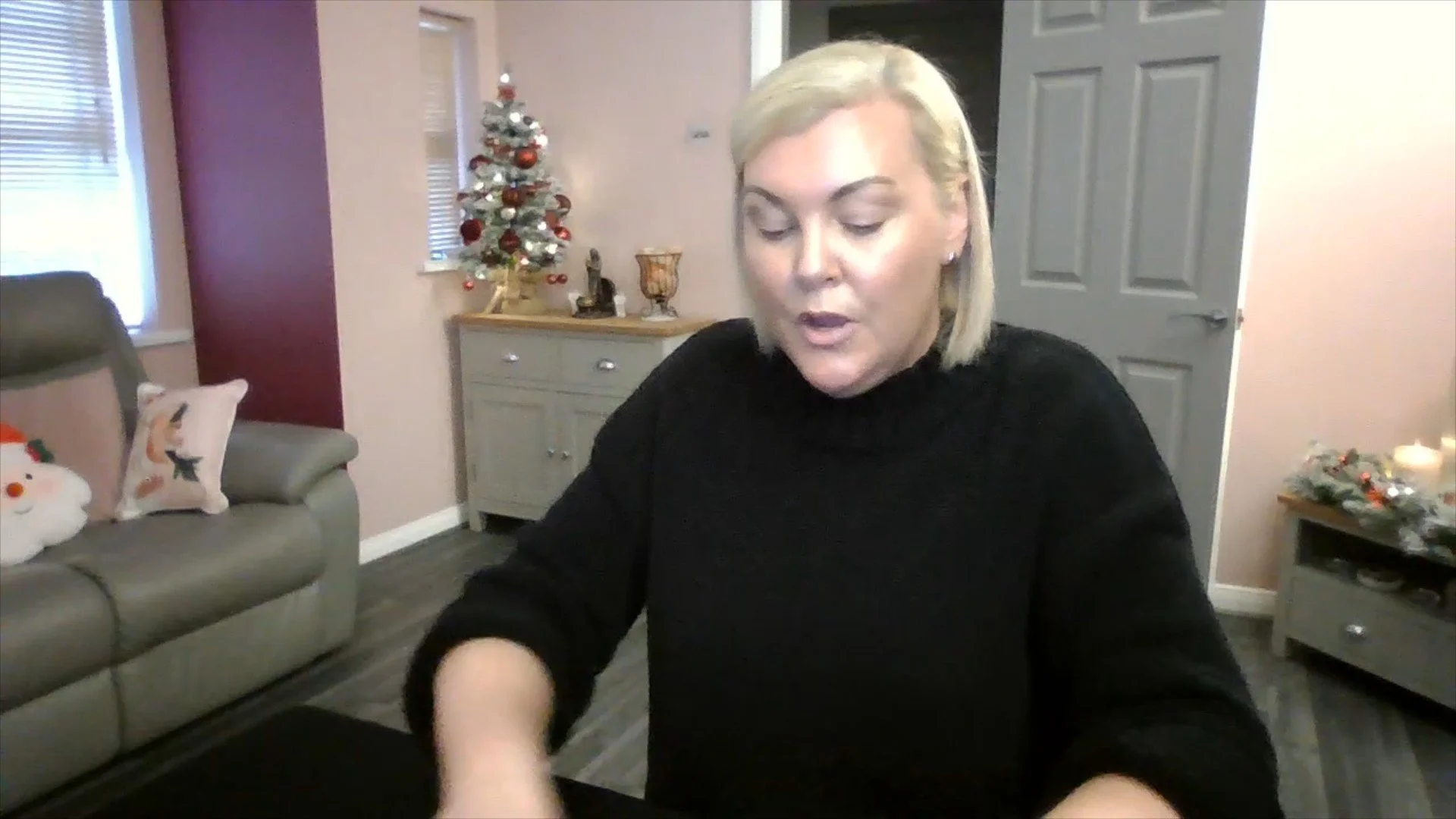 AQUARIUS: Healing Your Broken Heart | Spiritual Zodiac Tarot Reading | 2026 Preview