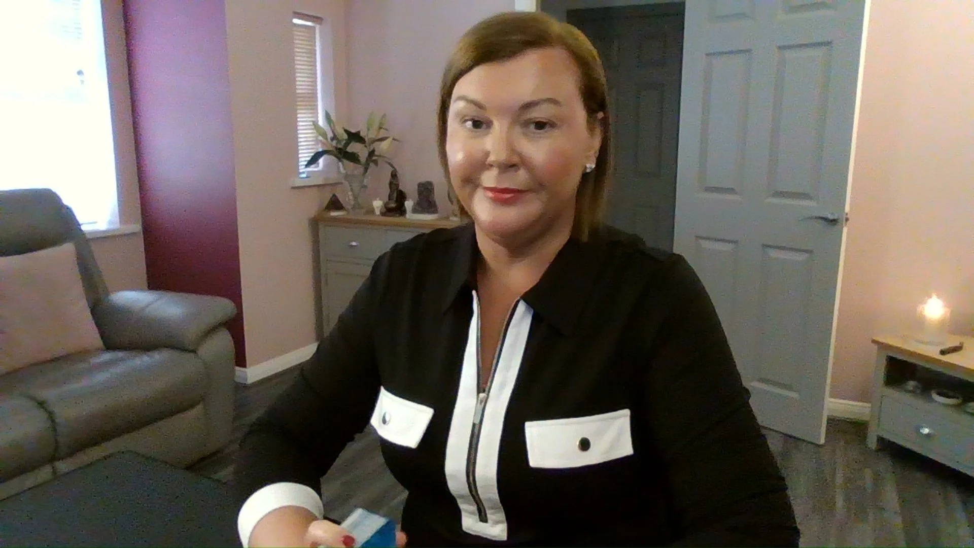 Daily Spiritual Guidance: This Person Is Completely Love Struck | Intuitive Tarot Reading