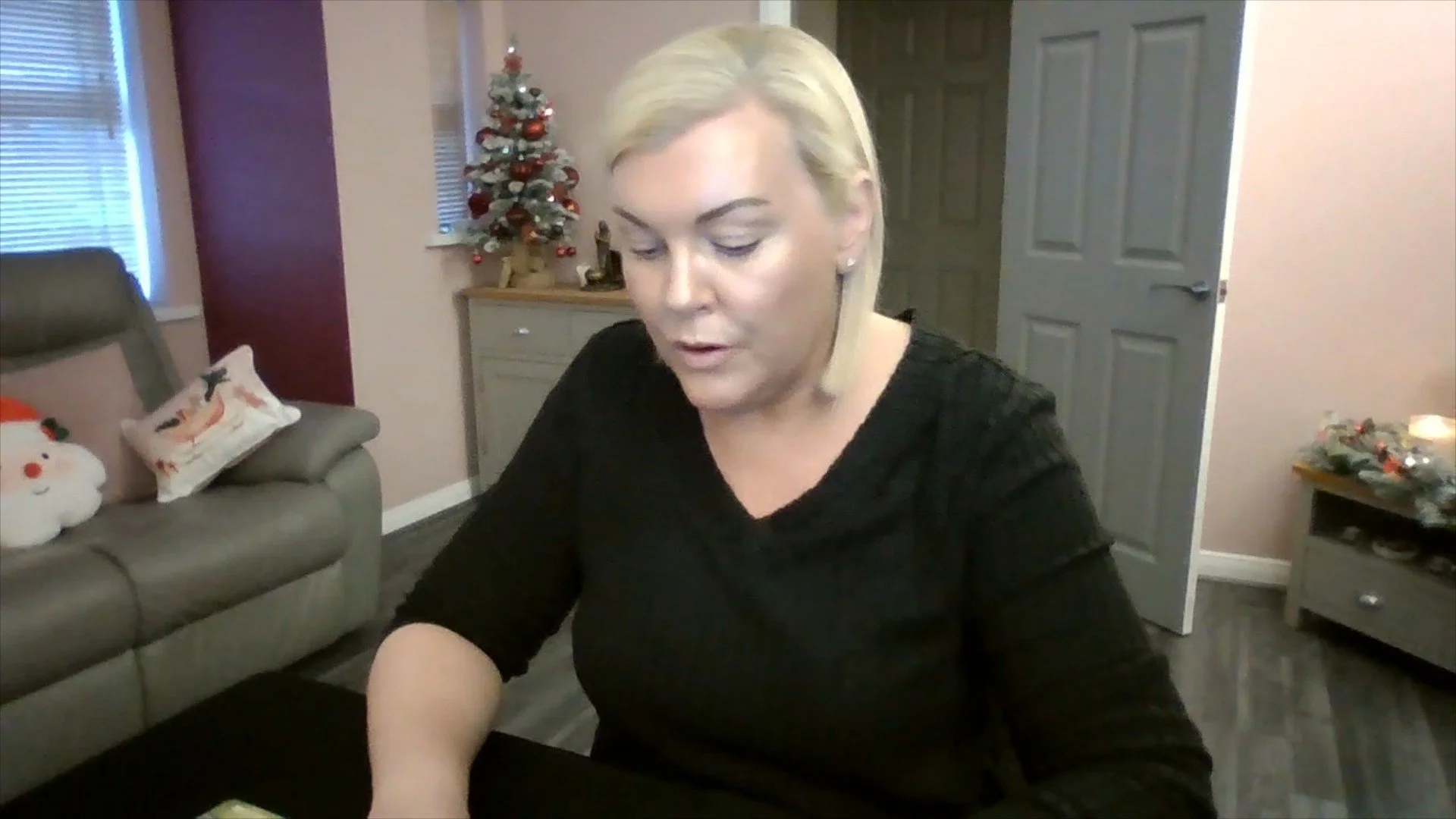 New Moon In Sagittarius: Let Them Go | Spiritual Intuitive Tarot Reading