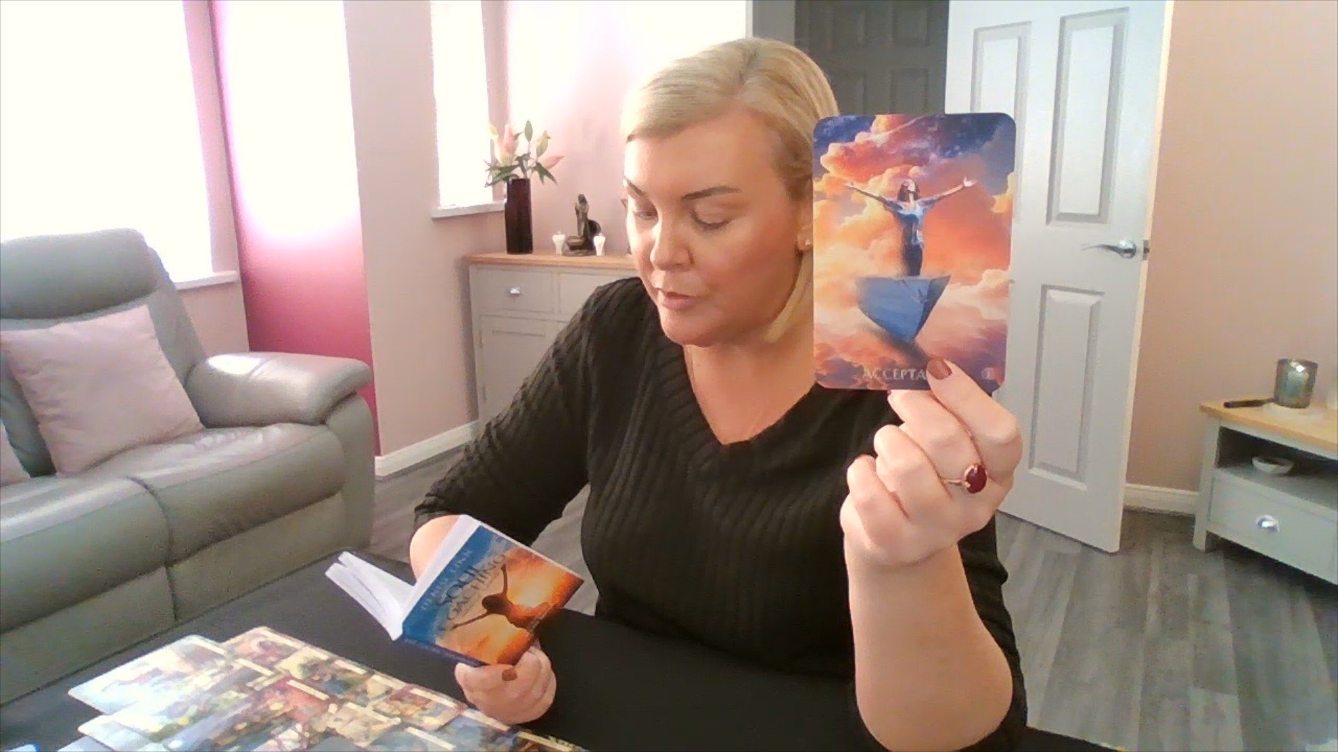 LEO: The Lioness Appears | Spiritual Zodiac Tarot Reading | Mid October 2025