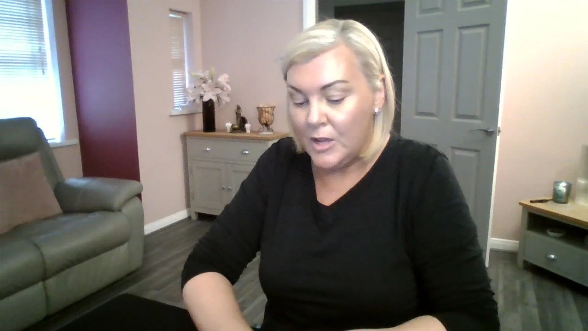 SAGITTARIUS: They're After Your Money | Spiritual Zodiac Tarot Reading | Mid November 2025