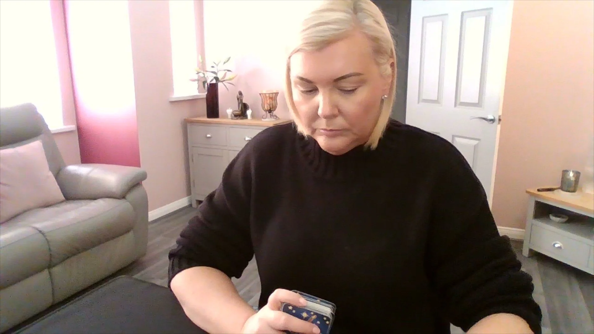 Divine Feminine: Learning From Past Passion | Intuitive Tarot Reading