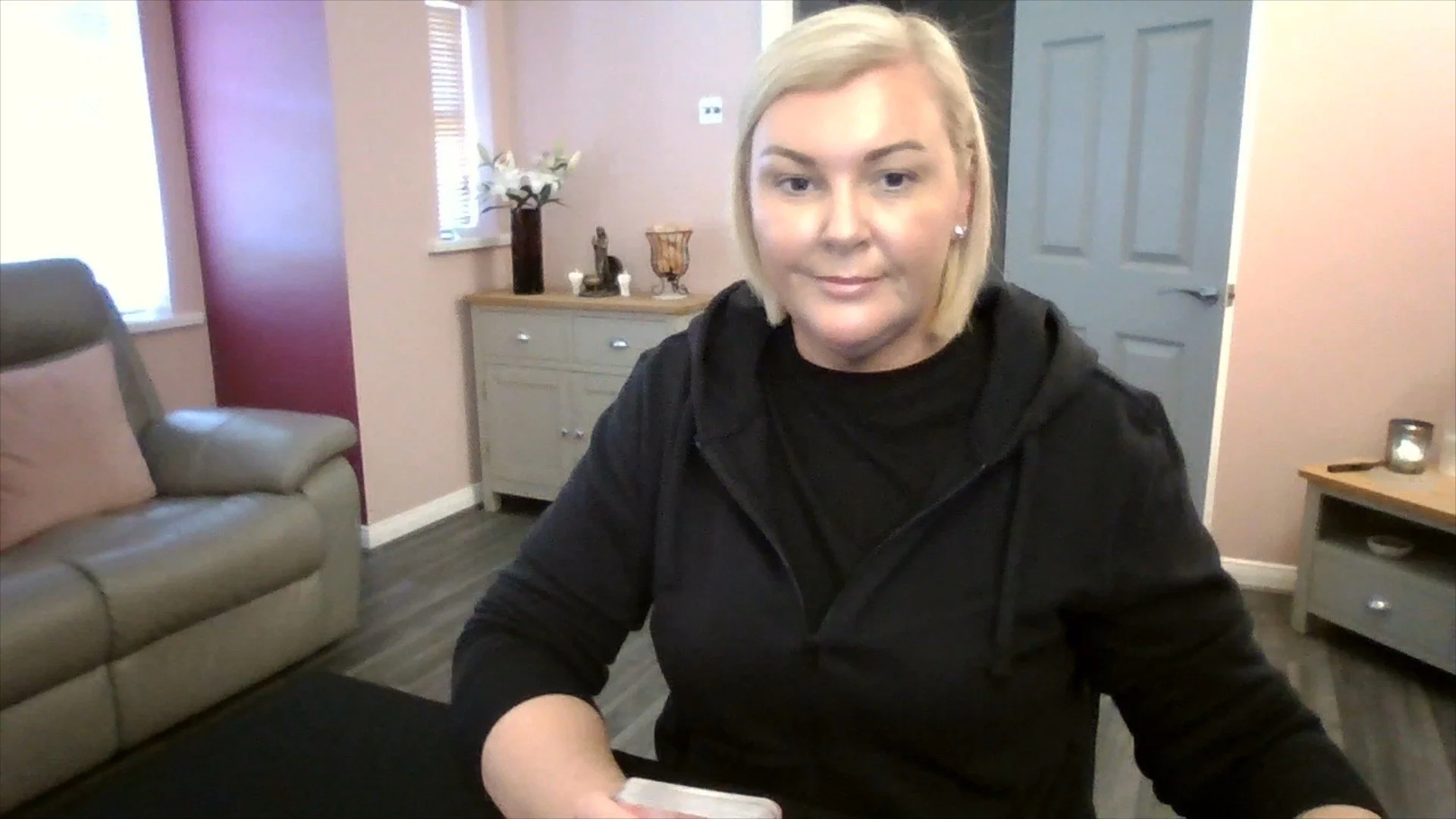 LEO: Keep Your Moves Quiet | Spiritual Zodiac Tarot Reading | Mid November 2025