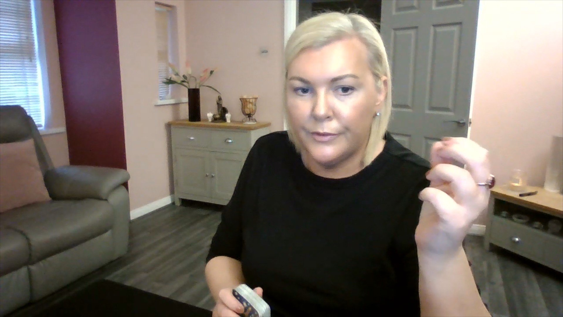 ARIES: Time To Regain Your Confidence | Spiritual Zodiac Tarot Reading | Mid January 2026