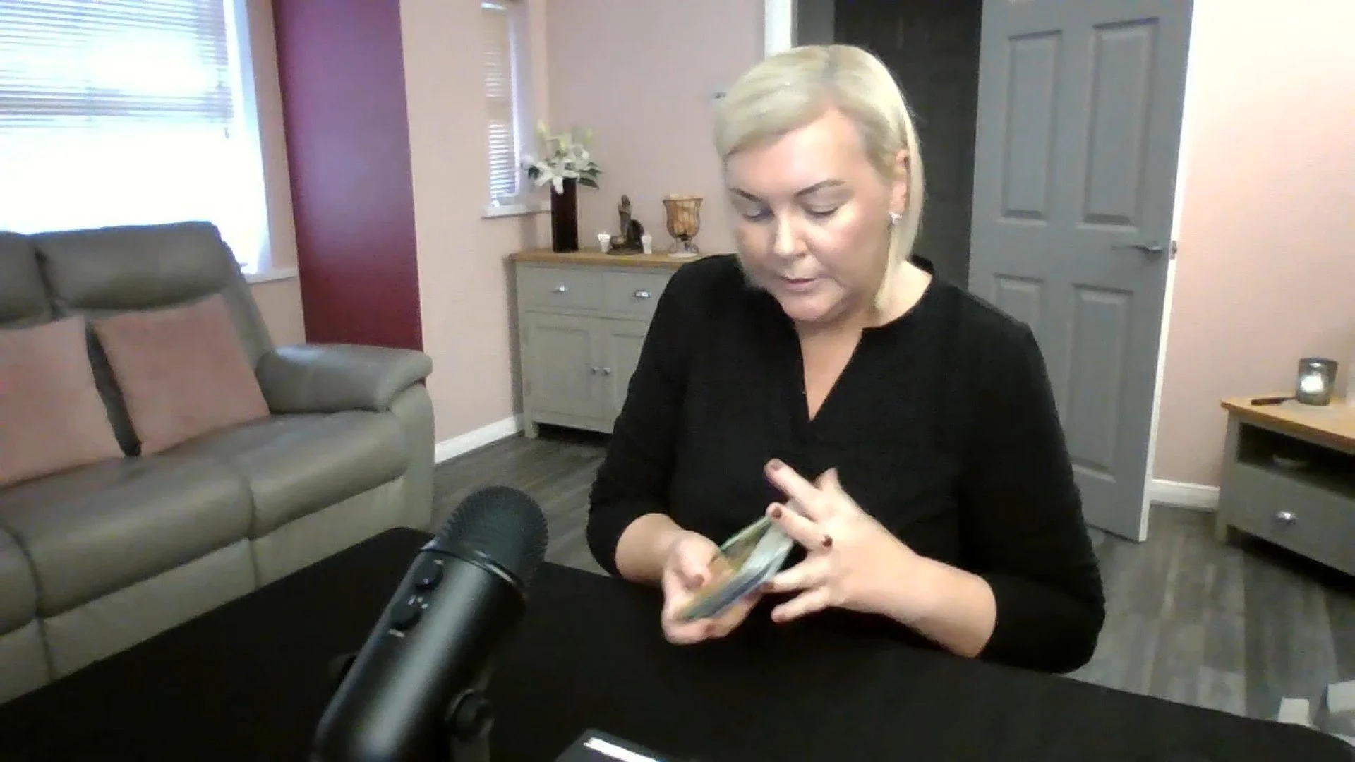 ARIES: Be Bold A New Future Awaits | Spiritual Zodiac Tarot Reading | Mid October 2025