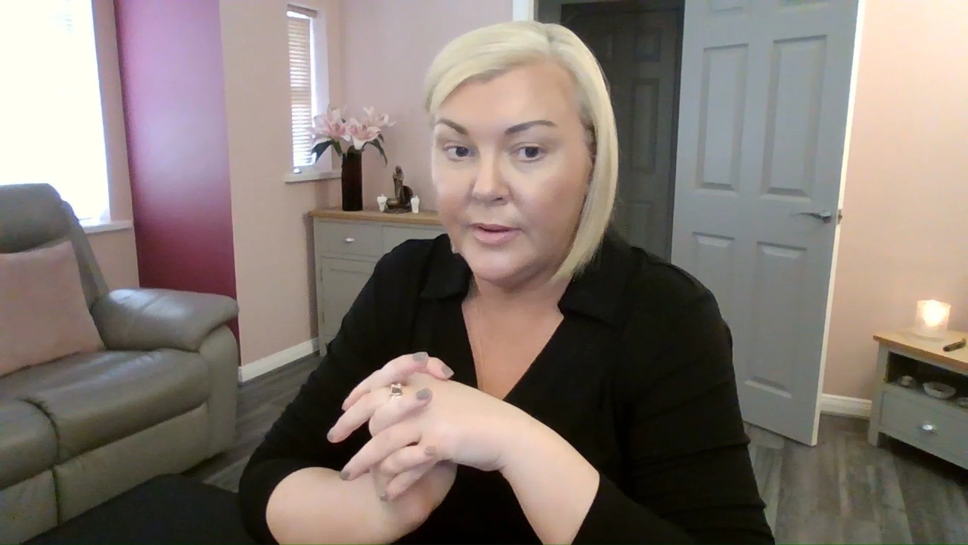 LEO: You're Not Meant To Do This Alone | Spiritual Zodiac Tarot Reading | March 2026