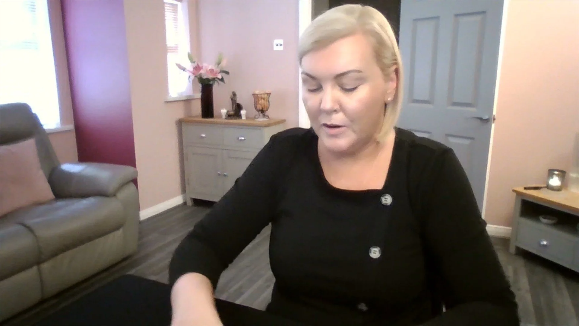 Daily Spiritual Guidance: Can You Forgive The Past? | Intuitive Tarot Reading