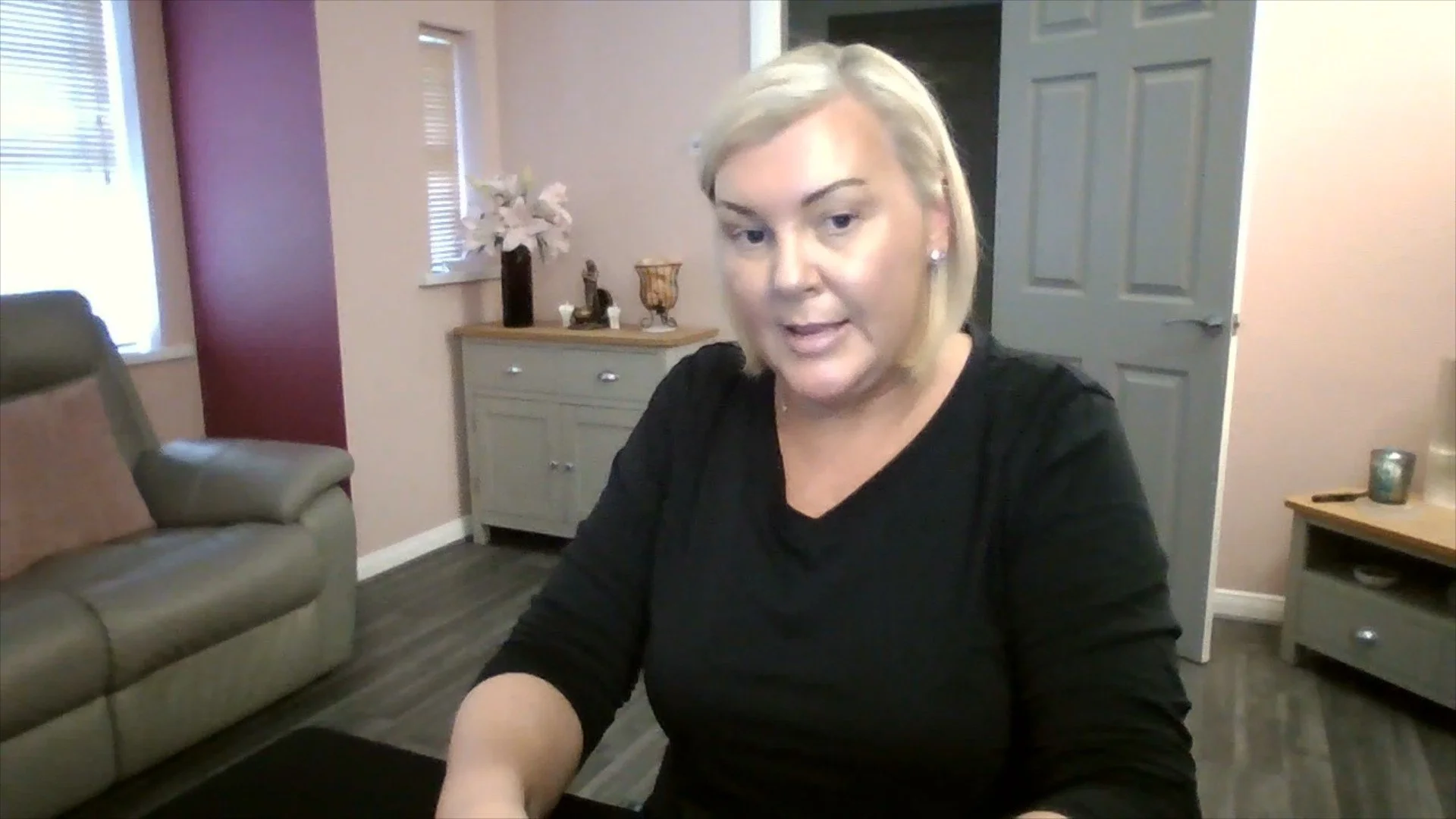 SCORPIO: Their Heart Has Been Cracked Open | Spiritual Zodiac Tarot Reading | Mid November 2025