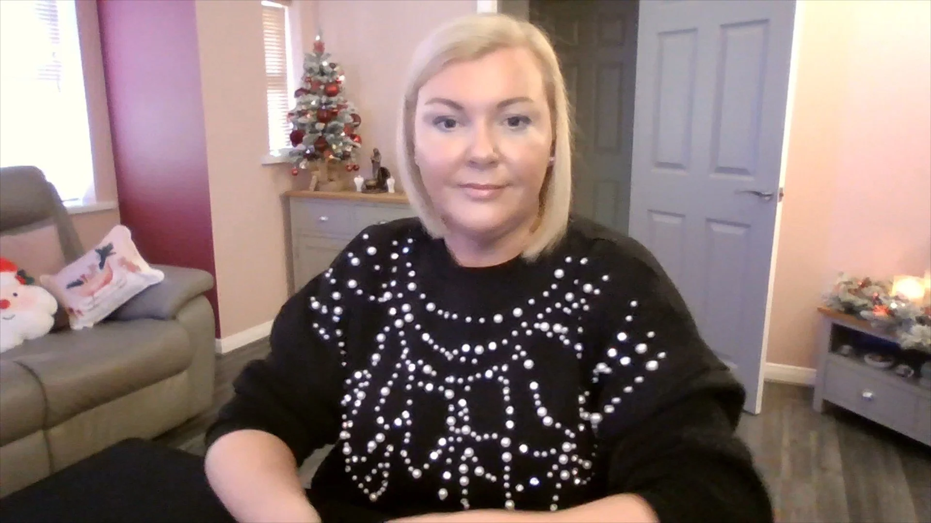 DIVINE MASCULINE: Online Embarrassment | Spiritual Intuitive Tarot Reading