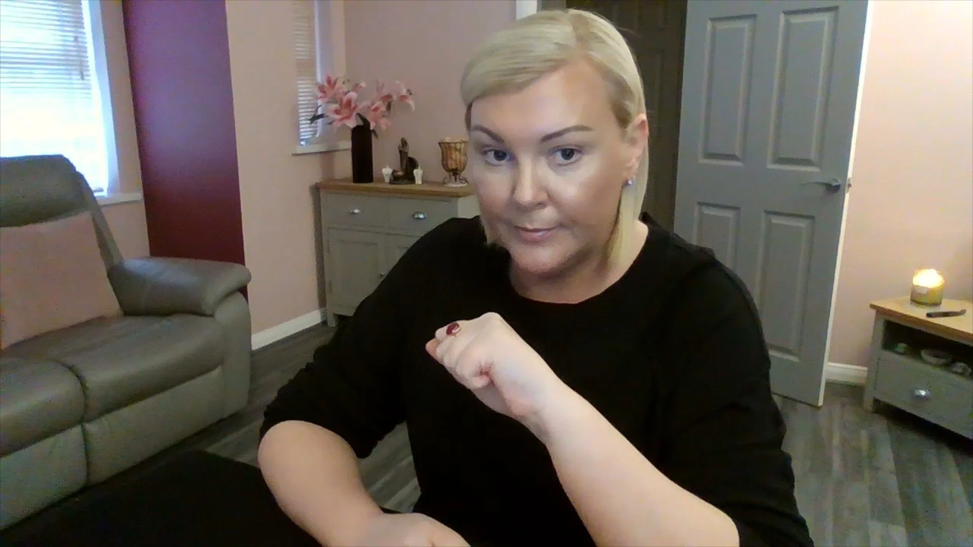 ANGELIC MESSAGE: Resurfacing Trust Issues | Spiritual Intuitive Tarot Reading