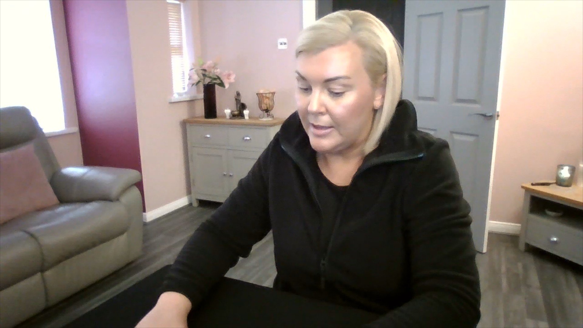 Divine Masculine: Open Up To Your Earth Sign Friend | Spiritual Intuitive Tarot Reading