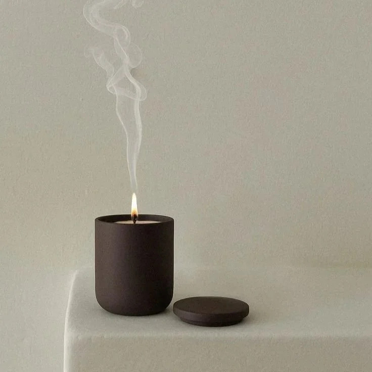 Artículo N.º 08: Interiorismo sensorial: diseñar espacios que se sienten, no solo se ven