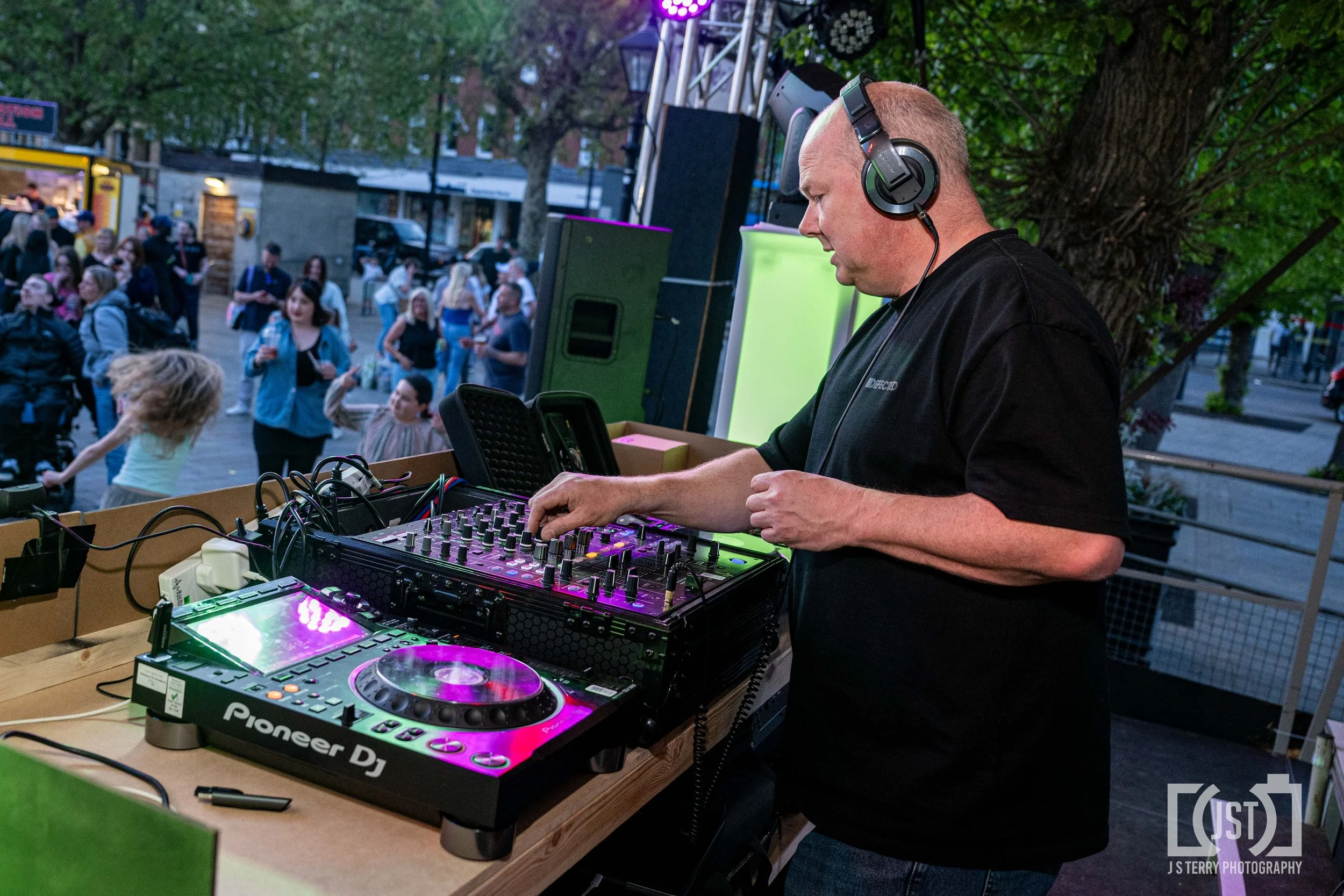 Darren Kidd at Party in the Square - April 2026