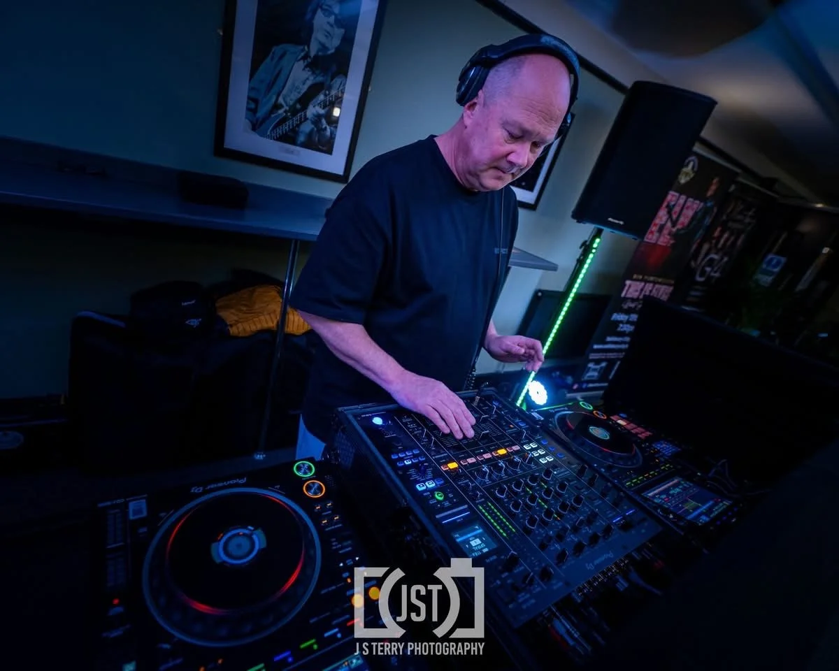Darren Kidd (Founder / Senior Tutor / DJ)
