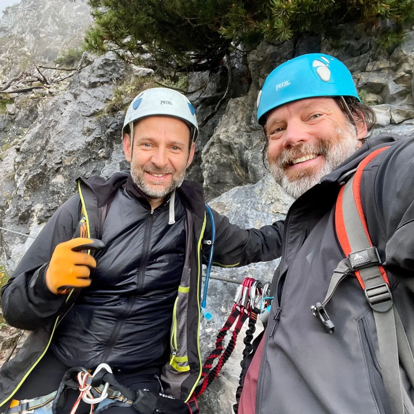 #114 35.000 km im Rückspiegel: Die Trans-Asia-Reise mit Patrick Lüth &amp; Lorenz Kerer.