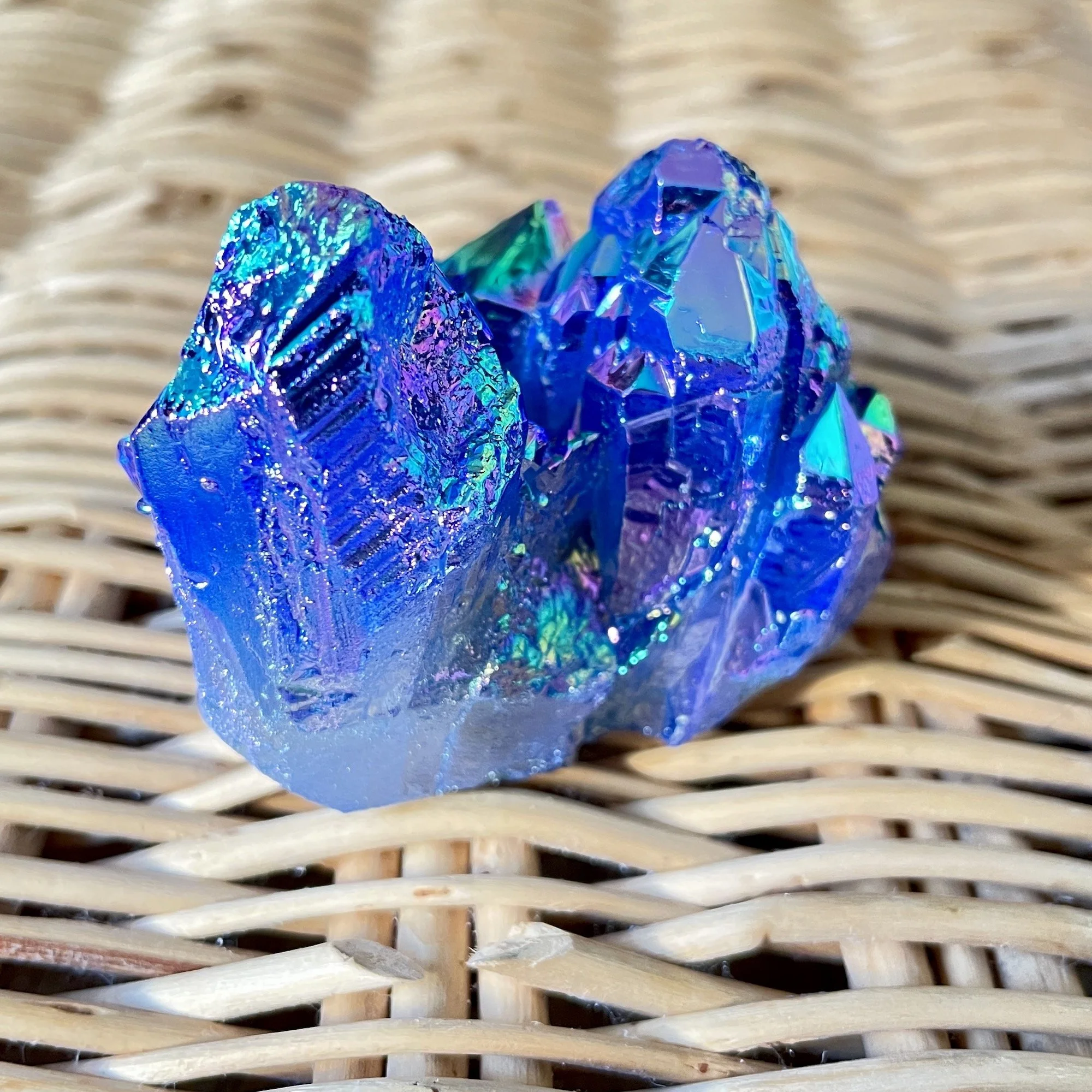 Aqua Aura qtz £18 AIMG_7571.JPG