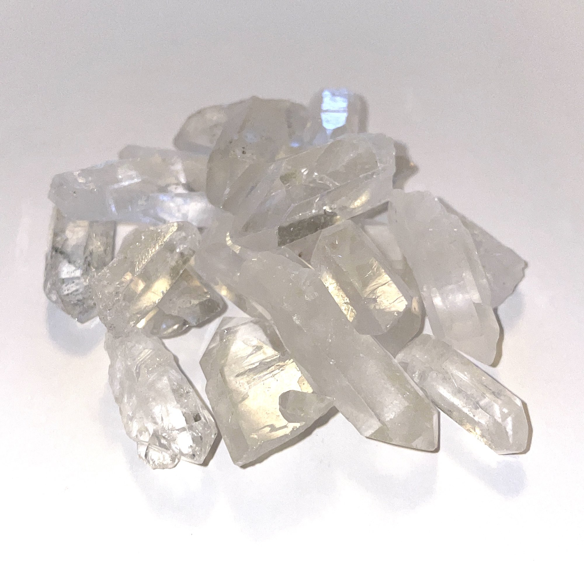 clr qtz point sml1.JPG