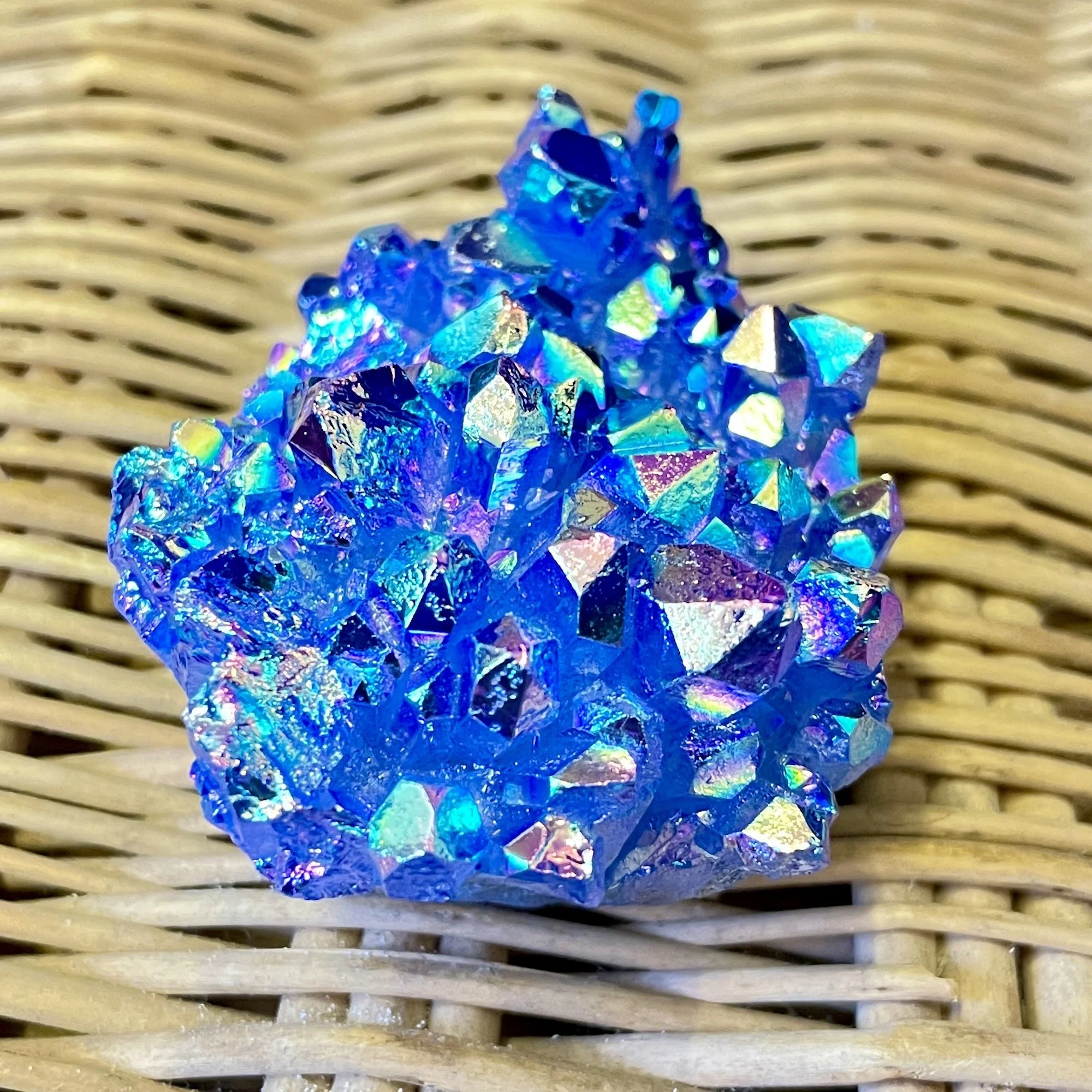 Aqua Aura qtz £18 CIMG_7578.JPG