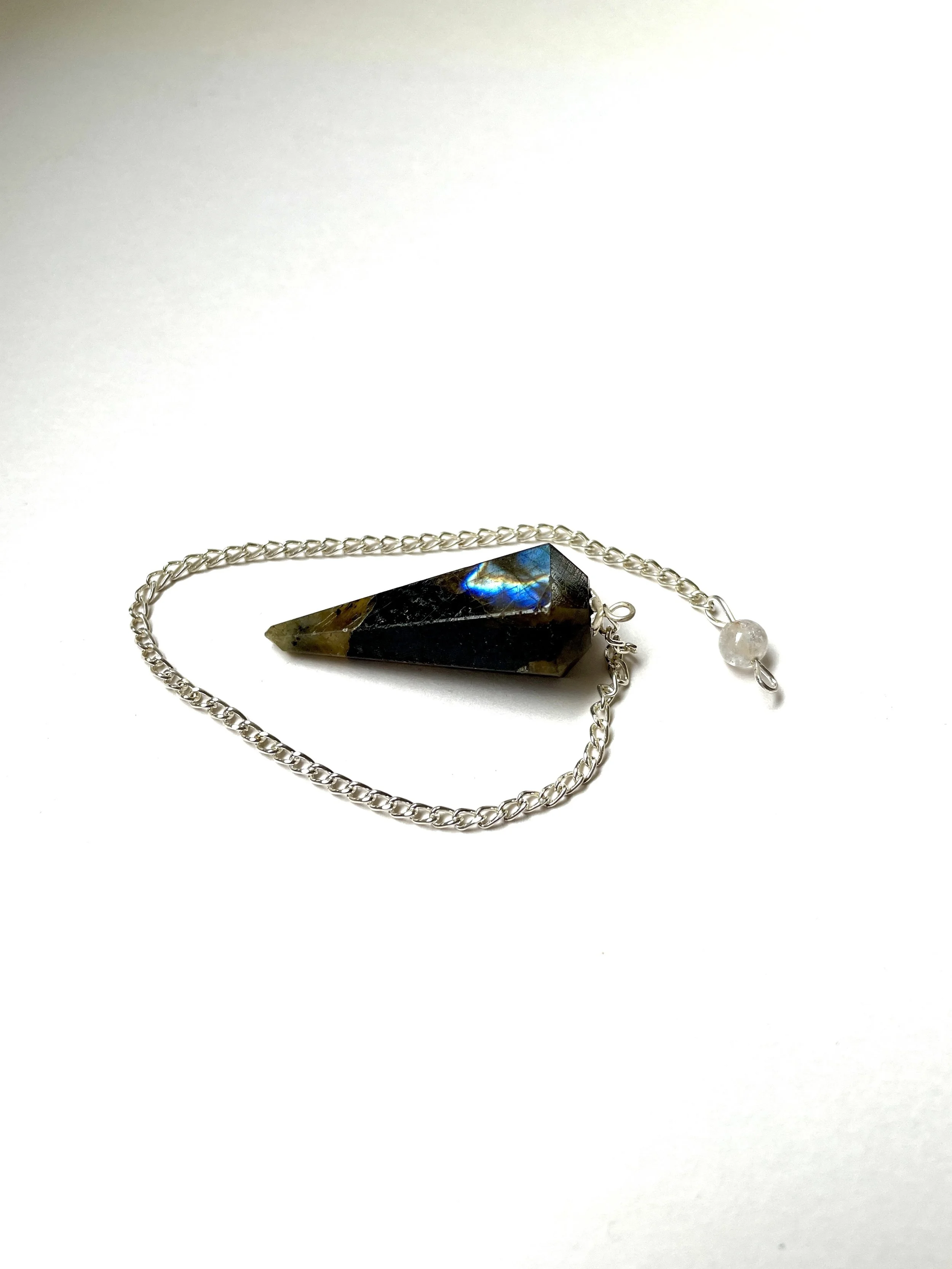 labradorite pendulum .jpg
