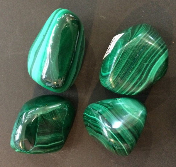 Malachite medium  Tumble
