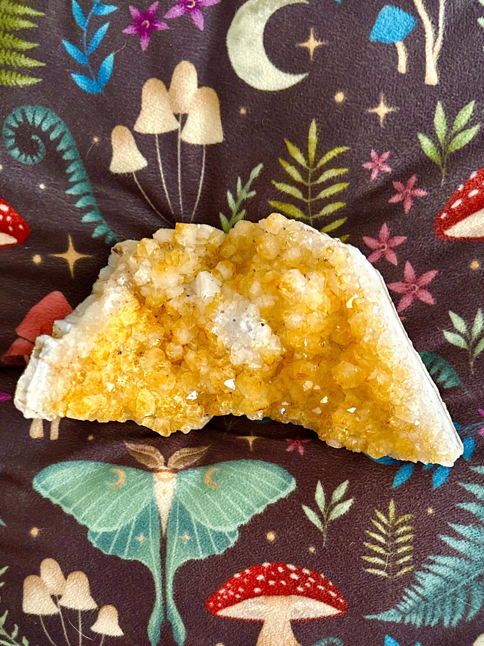 citrine bed lge2.jpg