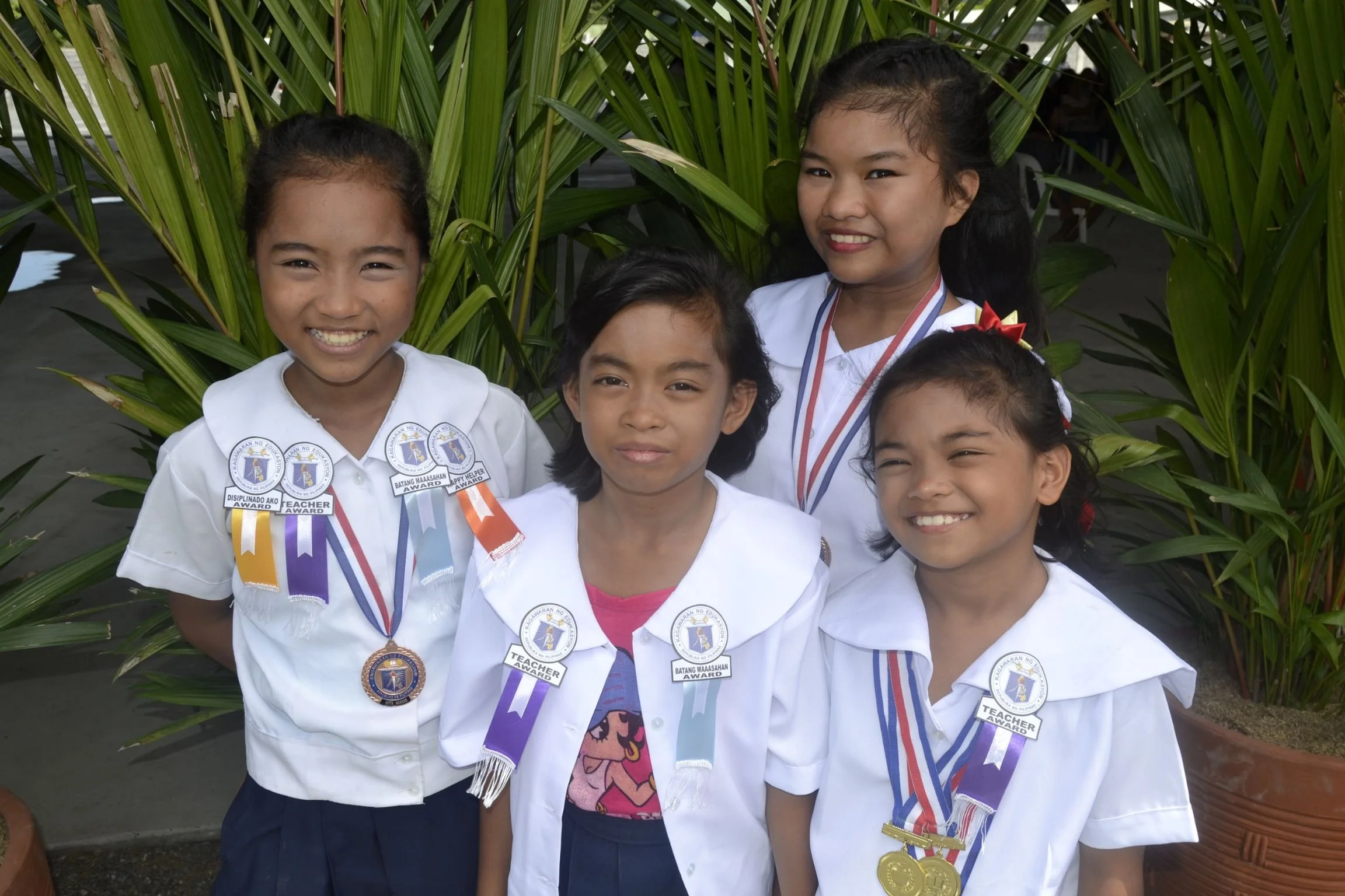 Students at the Jessica Smith Scholarship Fund programme, Philippines