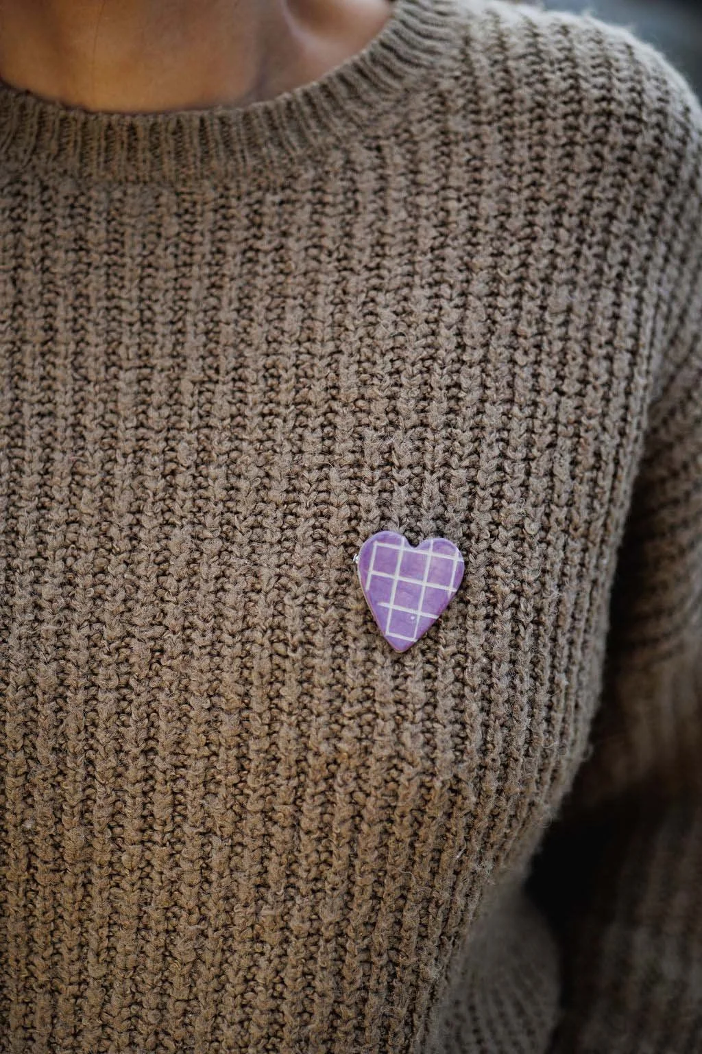 Broche violette.jpg