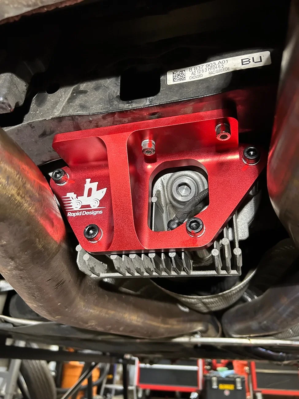 A90 Supra Differential Brace - No drilling - Easy drain plug