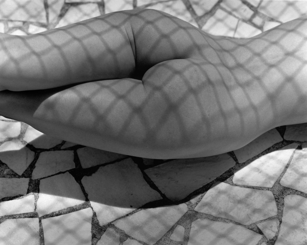 kim-weston-floating-nude-spain-2015.jpg
