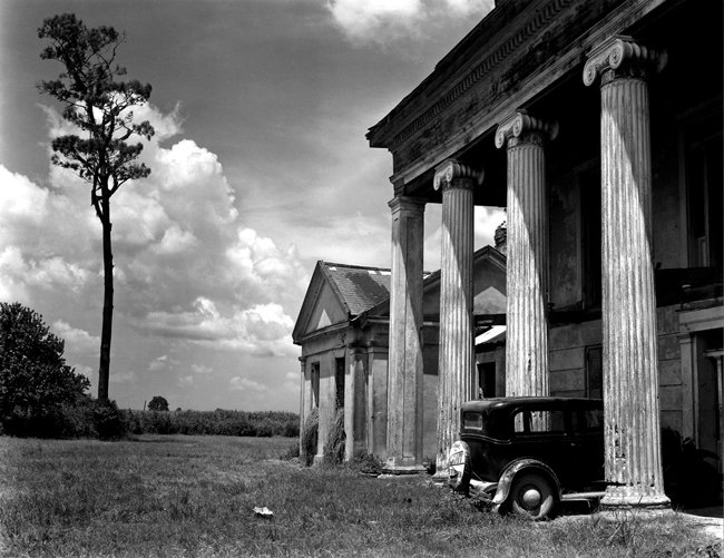 Edward-Weston-L41-PH-9-Woodlawn-Plantation,-LA.-1941.jpg