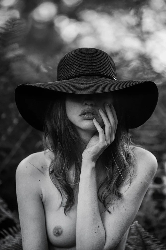Weston Photography Welcomes Fine Art Figure Model Laura Bgn