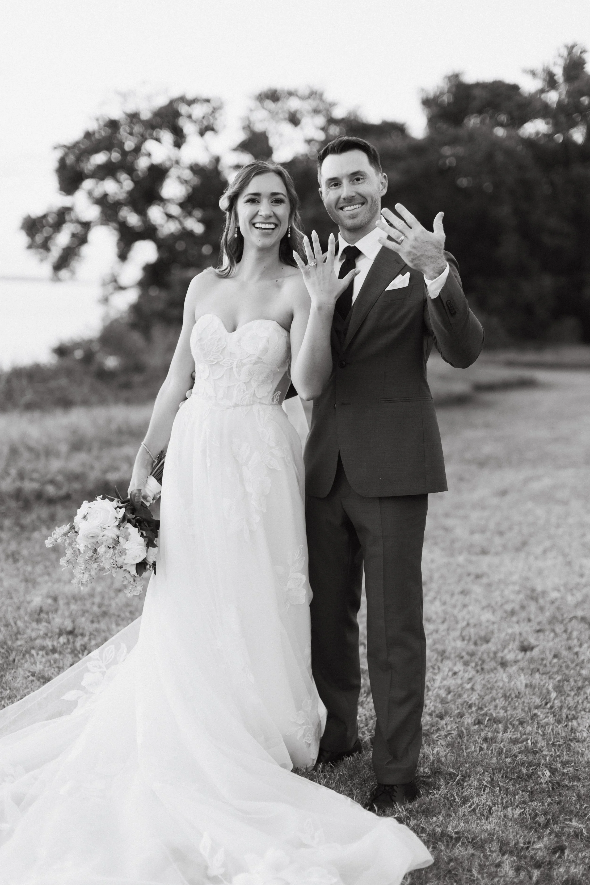 Ali & Tyler's Wedding_Sneak Peek-20.jpg