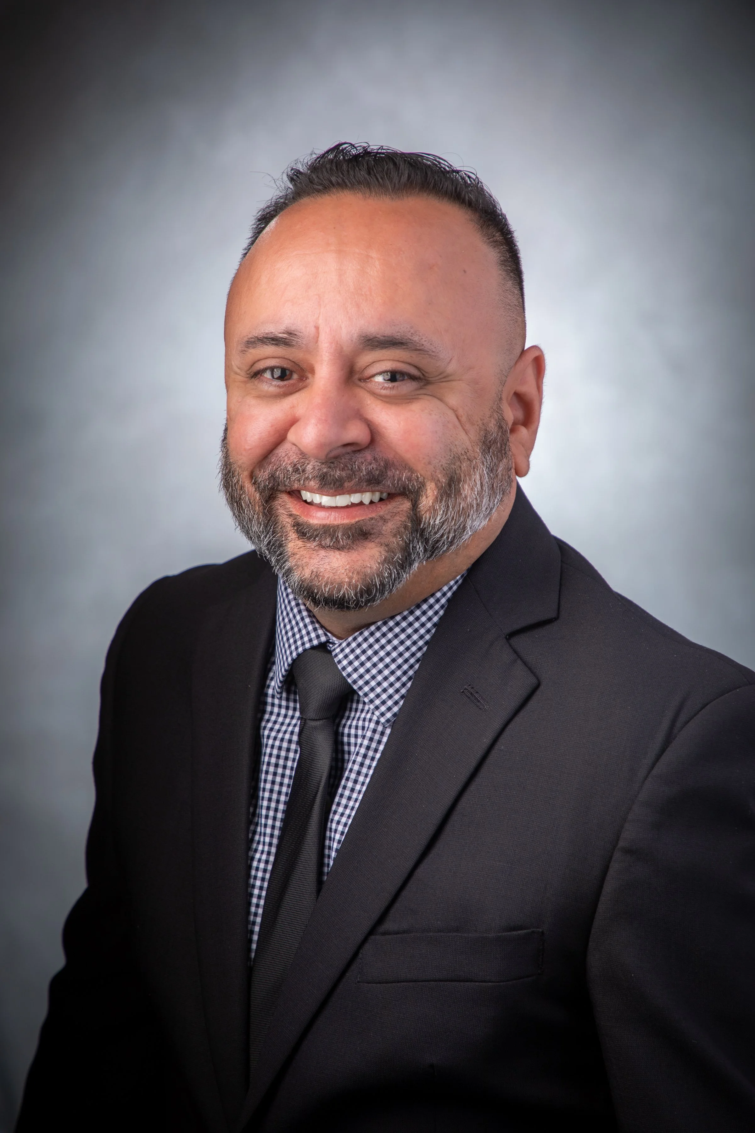 Headshot for Bear Velazquez