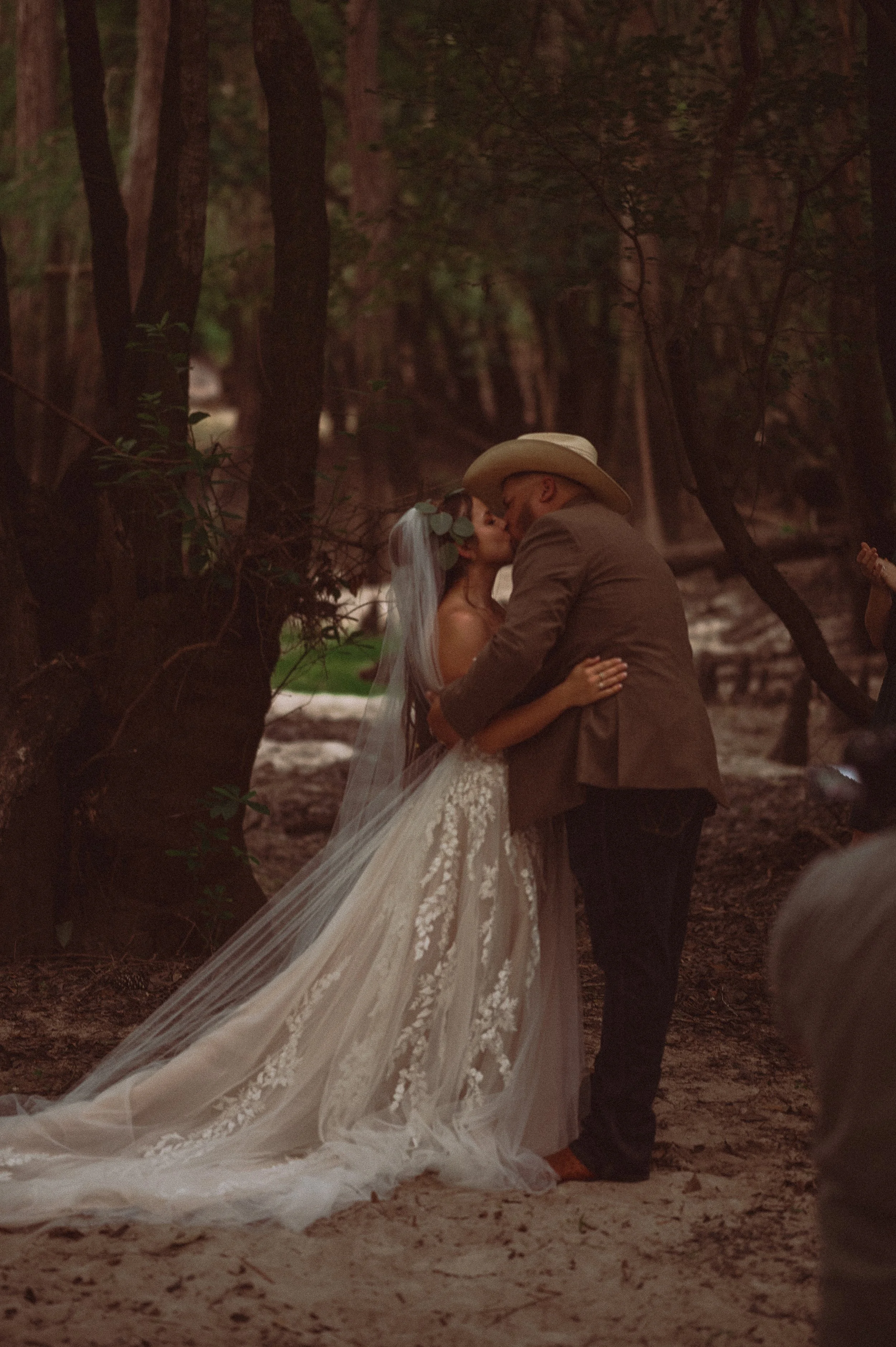 destination-elopement-photographer-18.jpg