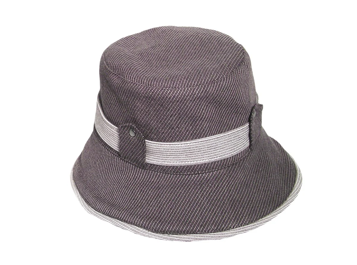 The Casual Sport in Organic Twill. Code HCCB-TO
