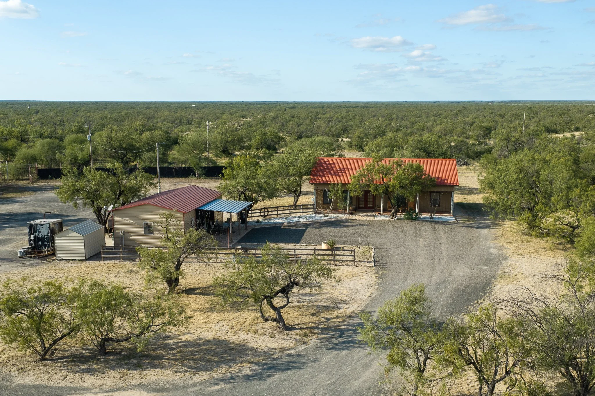 Blue_Rooster_Ranch-36.jpg