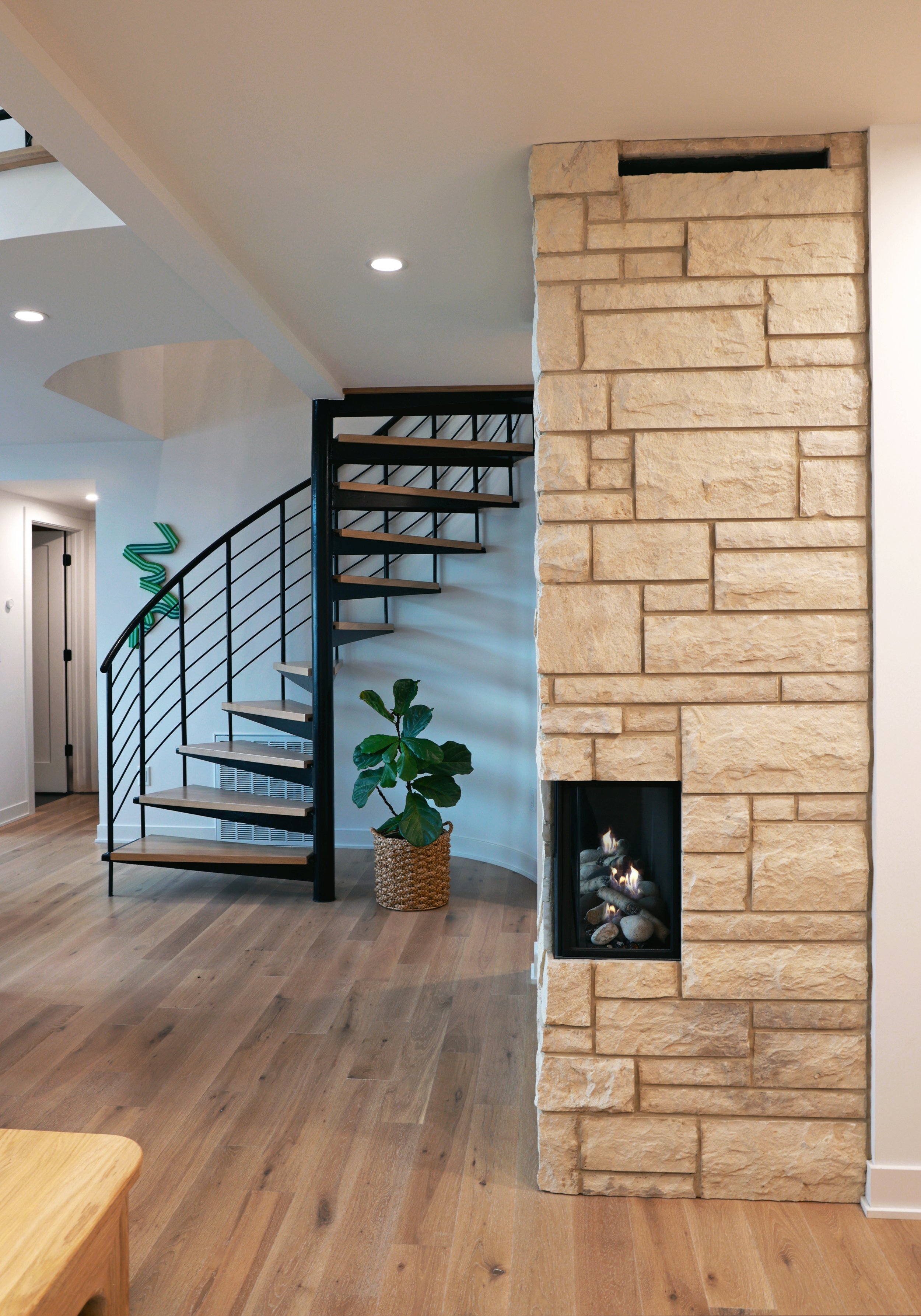 1G9A1335_1_fireplace with fire.jpg