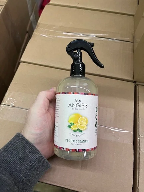 FLOOR CLEANER (Lemon), Angie's Special Touch 6 99838 40767 1 (1).jpg