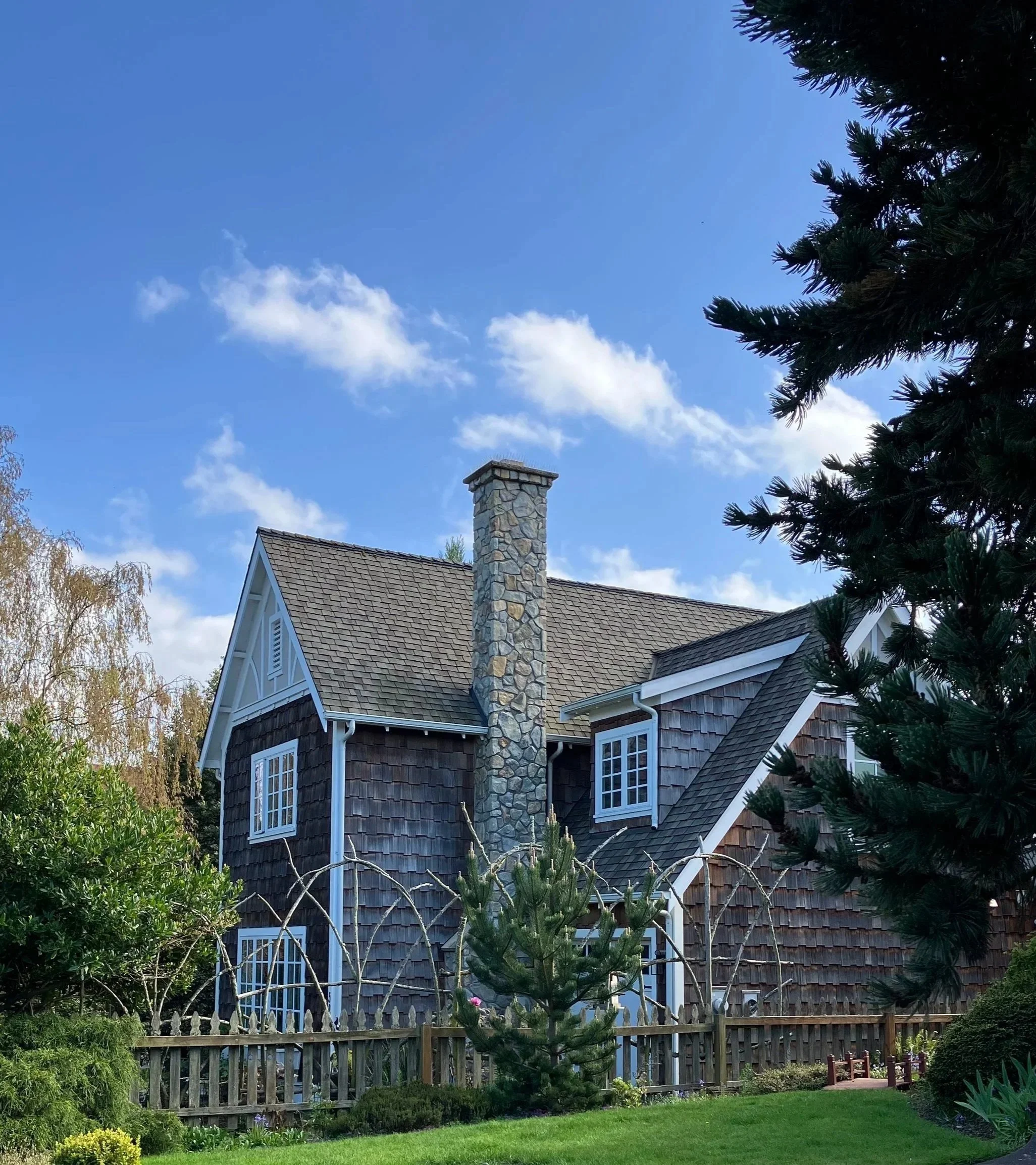 Uptown Cottage - 2010