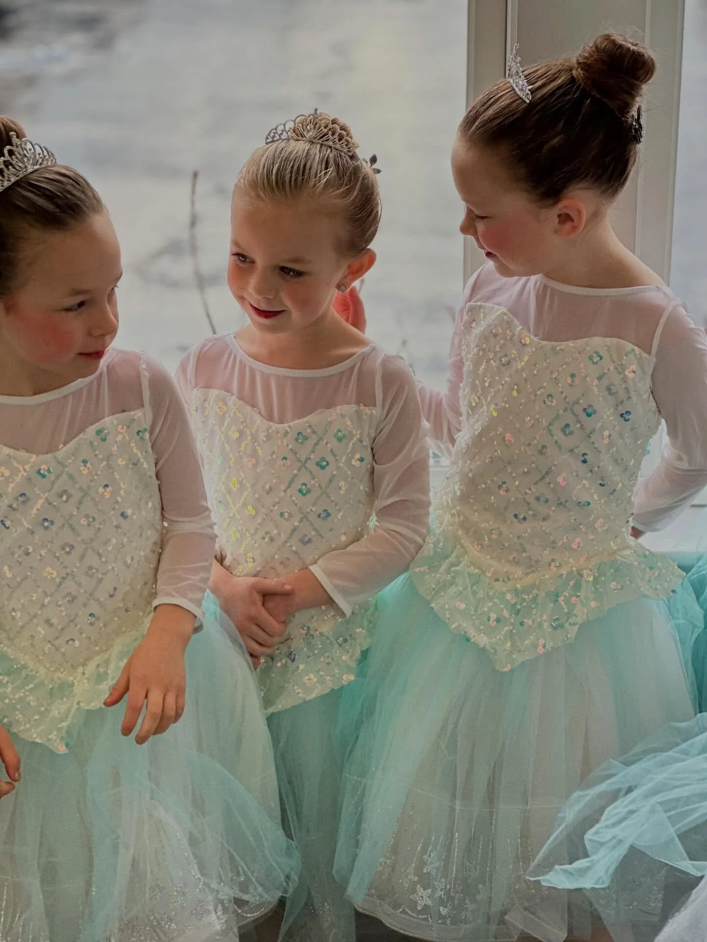 2026 Picture Weekend is a WRAP!! Thank you to our amazing photographer, @lissadineen 📸 NEXT STOP&hellip;.. RECITAL !!!! 💃 P.S&hellip;. Swipe to the end to see a sneak peak of our opening number 🎩