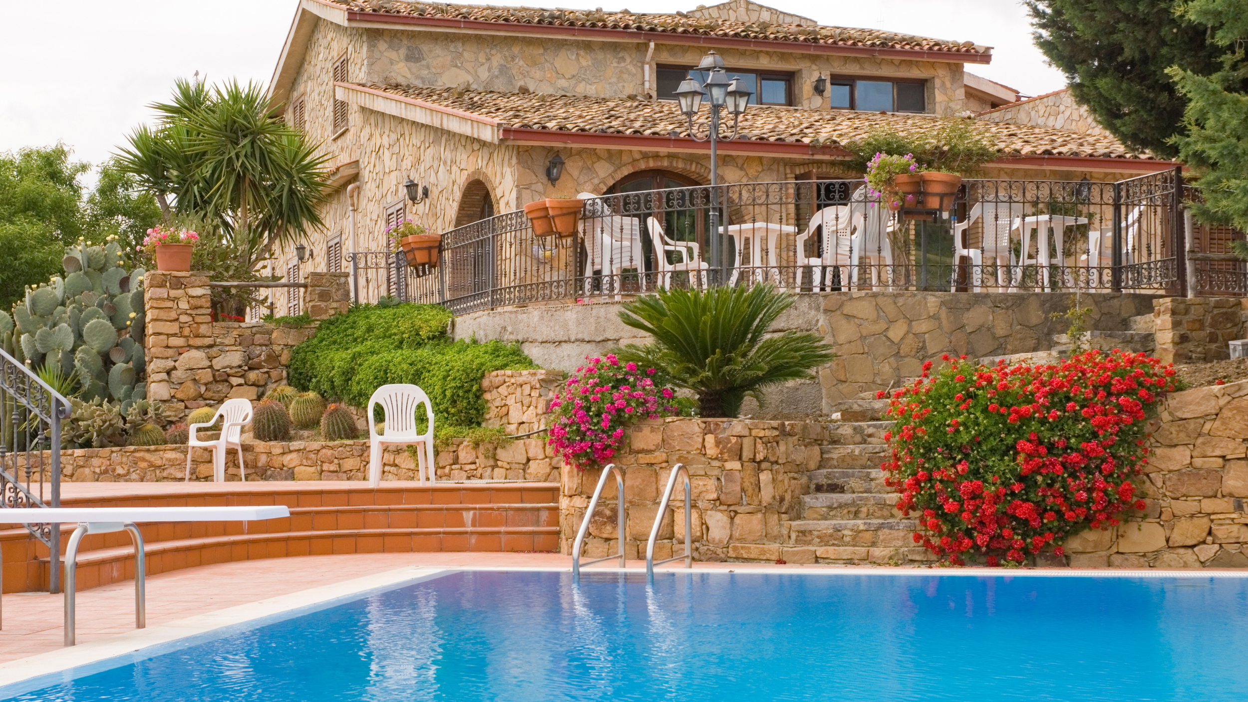 Preparing Your Vacation Home Before You Arrive: The Household Checklist You Shouldn't Have to Manage Yourself