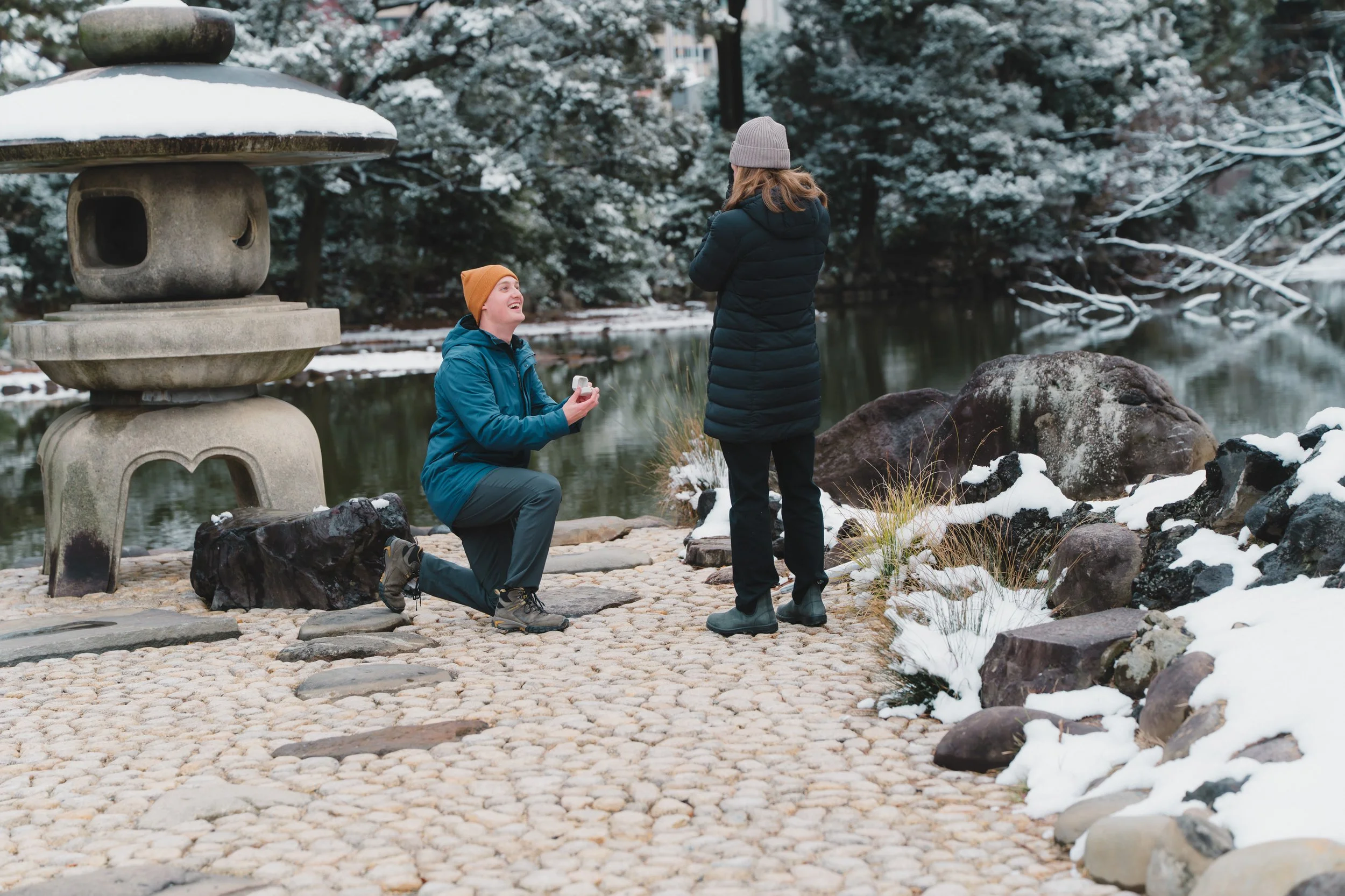 Surprise proposal captured by Tokyo proposal photographer during engagement in Japan