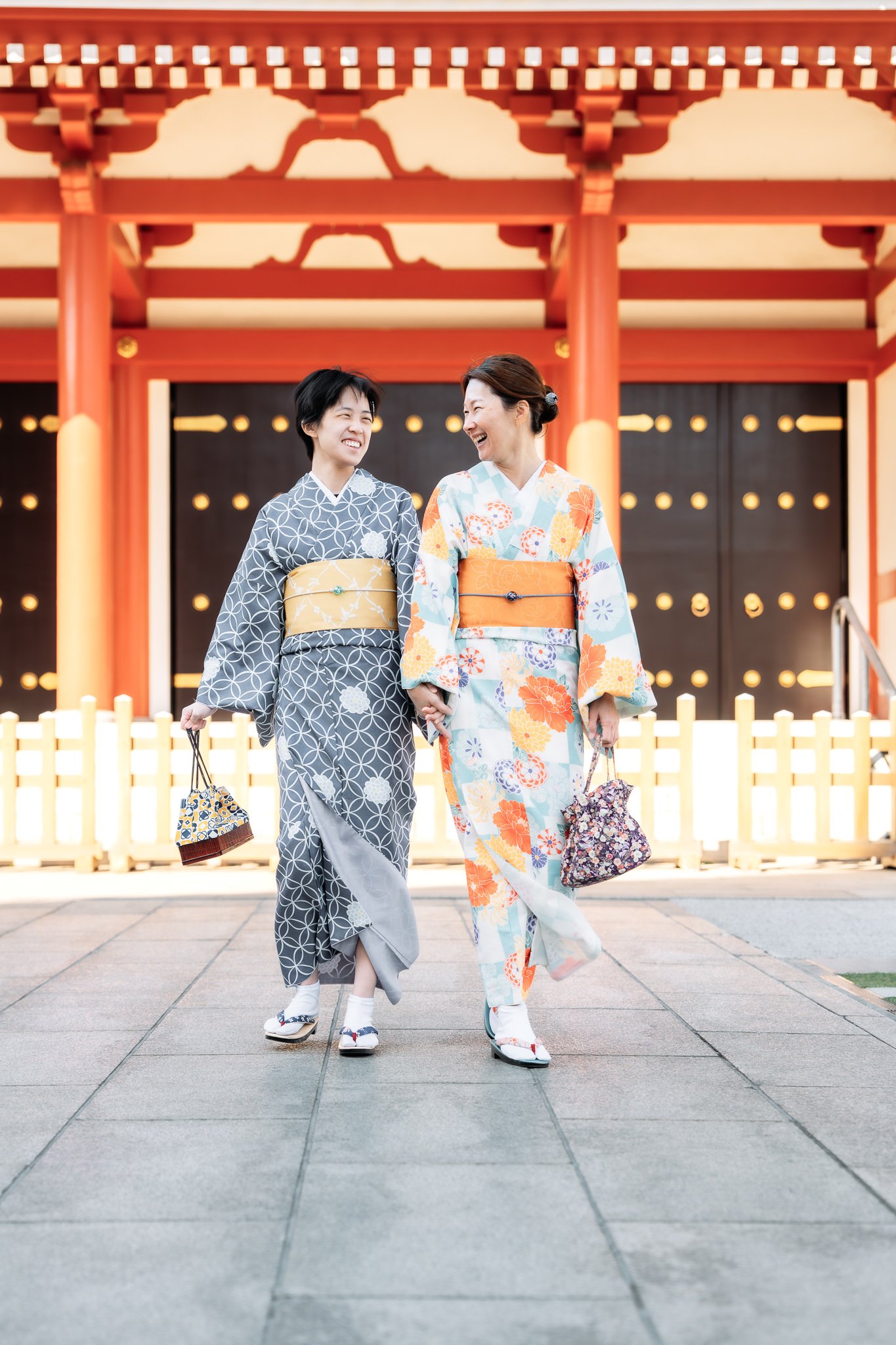 tokyo-family-kimono-photoshoot-asakusa-sensoji-75.jpg