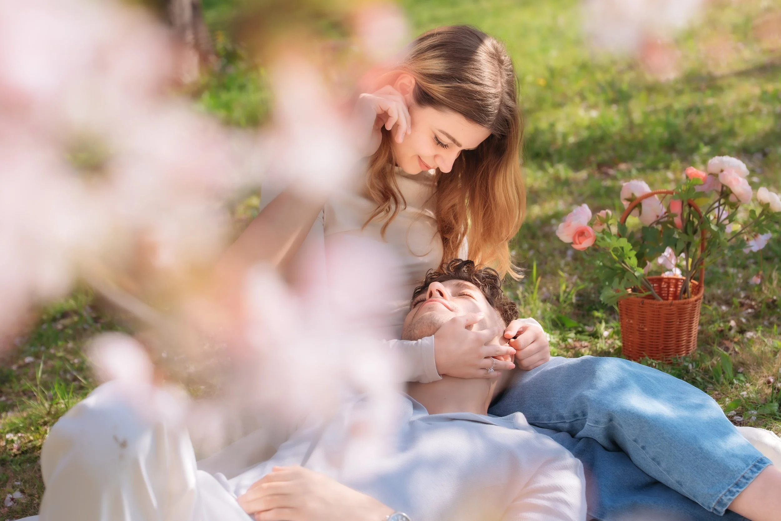 Proposal in Japan in Cherry Blossom 