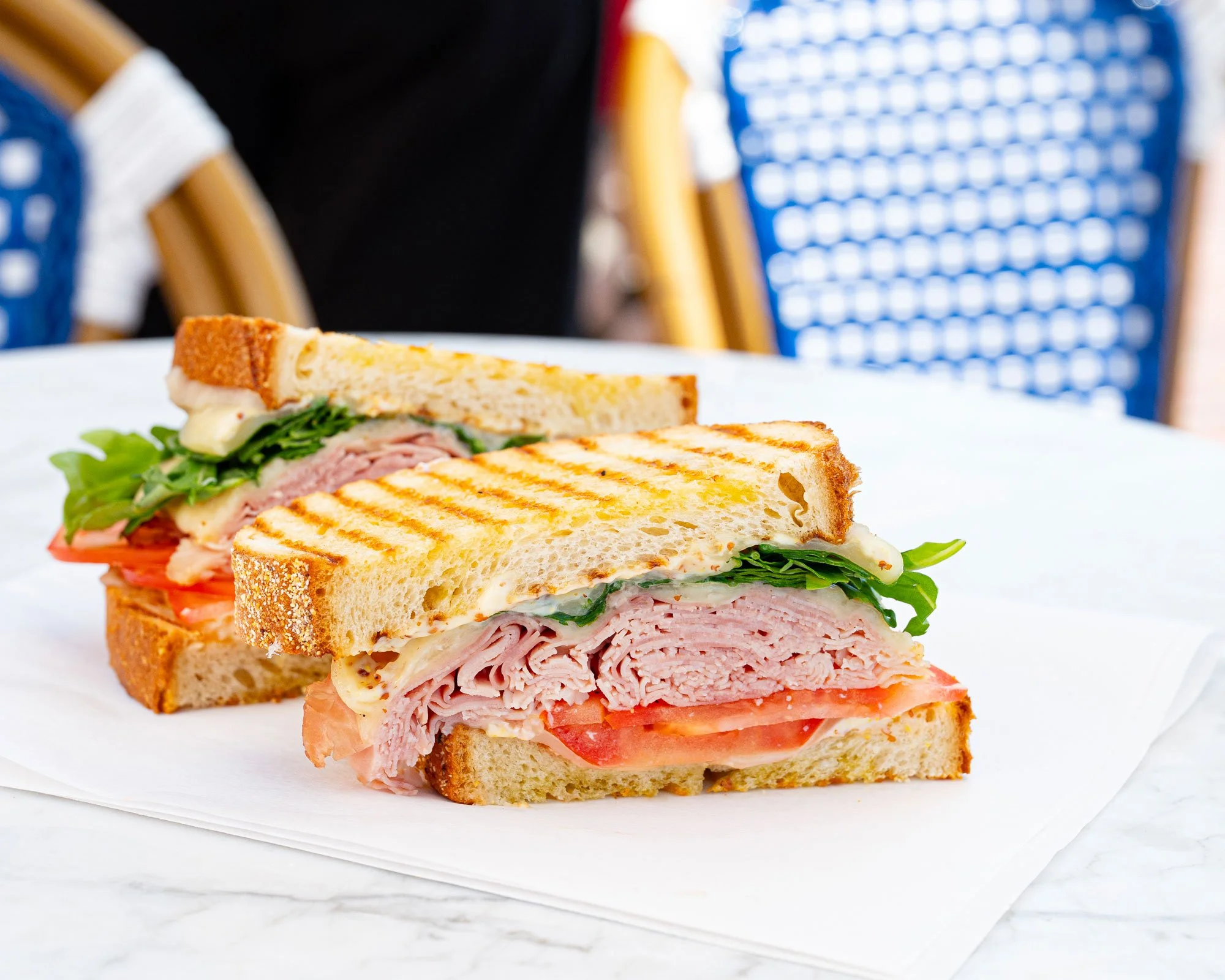 bagelBar_HamandCheesePanini_Outside2_PhotoCred_WendyMillsPhotographyweb.jpg