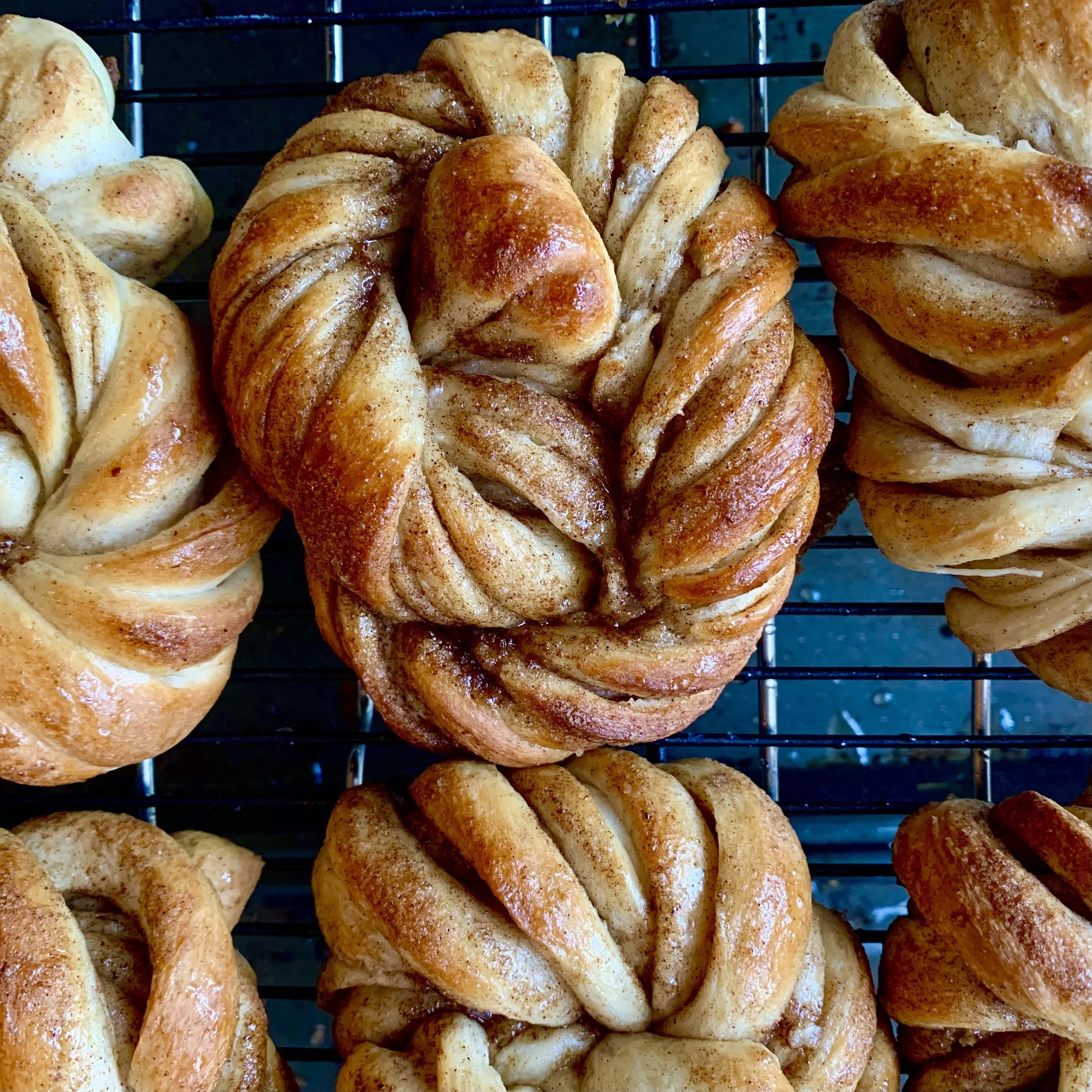 Swedish Cardamom Knots (6)